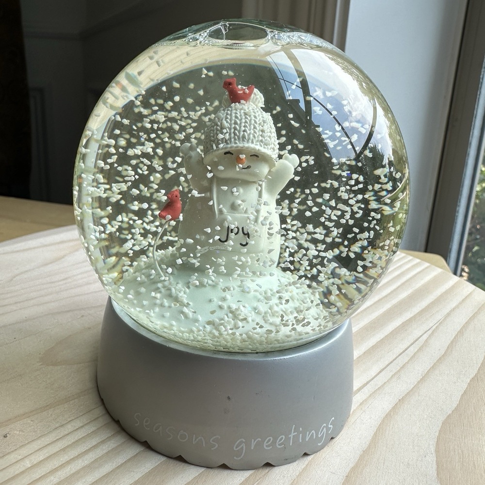 Department 56 Snowman Snow Globe 4.5 Inch Joy Seasons Greetings Enesco 2009